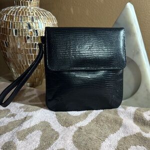 Black Kate Spade ♠️ Wristlet